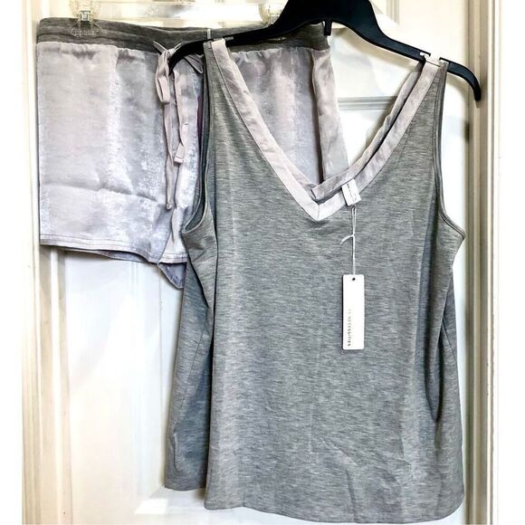 BARE NECESSITIES - NWT L Sz L Sleep/Lounge Set/2 Piece/Jersey $ Satin/SUPER SOFT - Picture 16 of 16